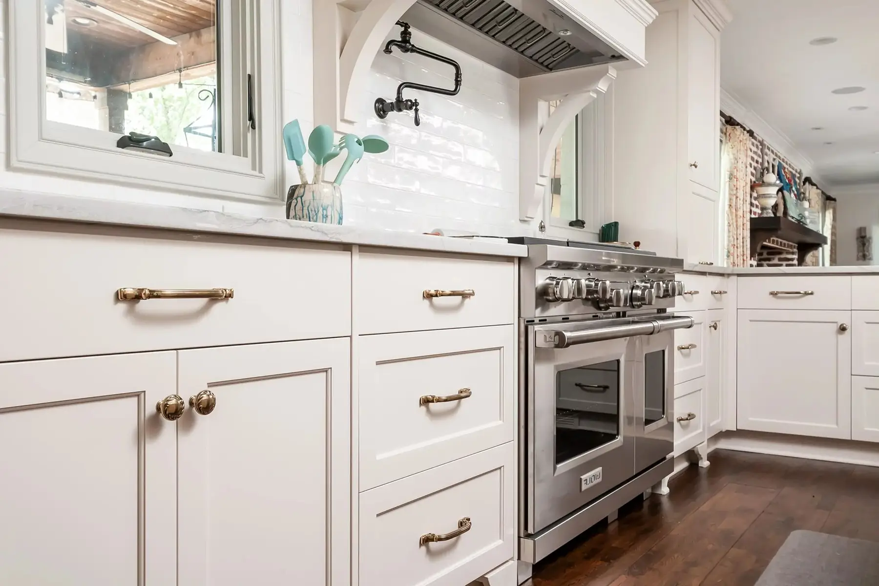 Lake Dr, Princeton, NJ 08540 5 | The Home X Built-in bar with wine fridge, white oak drawers, and matte black hardware in Princeton, NJ remodel