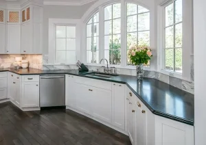 06 Snowden Ln, Princeton, NJ 08540