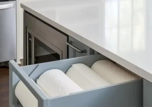 13 Riverside Dr, Princeton, NJ 08540